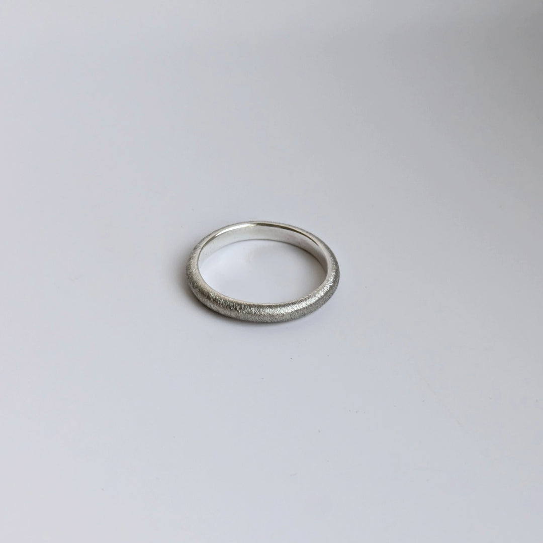 Dumbrock String Ring