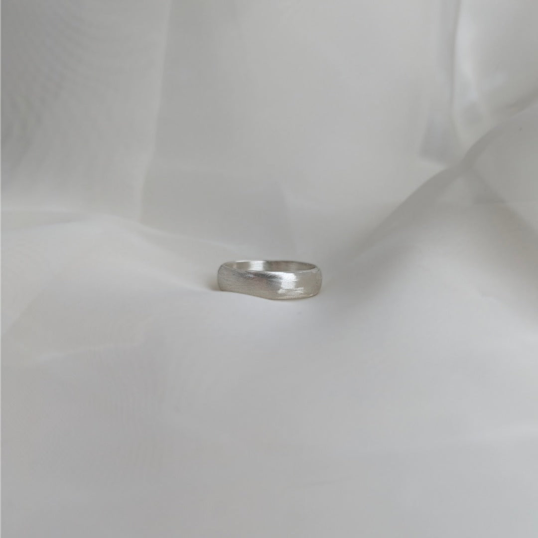 Earn Ring